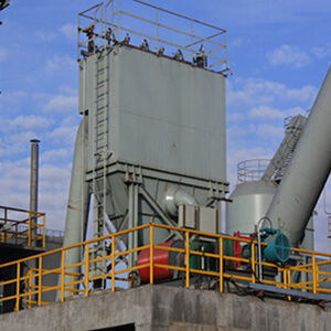 水泥廠如何選擇布袋除塵器？