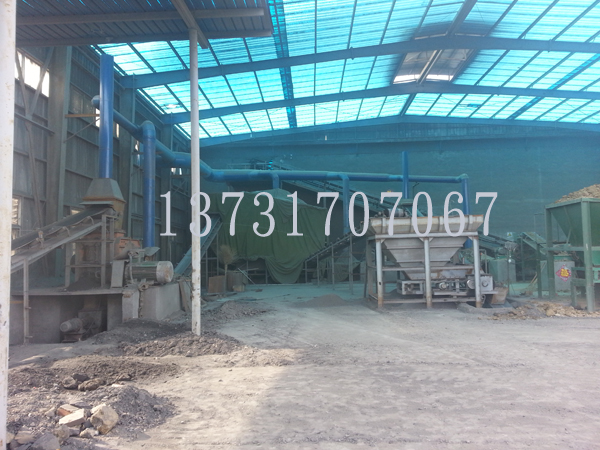 山西煤矸石制磚生產(chǎn)線破碎工段布袋除塵器安裝完畢 山西煤矸石制磚生產(chǎn)線破碎工段布袋除塵器安裝完畢