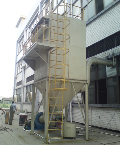 河北保定劉經理定購的MC-48輪胎破碎機布袋除塵器已發(fā)貨 河北保定劉經理定購的MC-48輪胎破碎機布袋除塵器已發(fā)貨